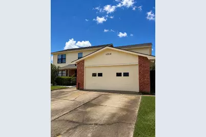 10518 Quail Ridge Lane, Sugar Land, TX 77498 - Photo 2