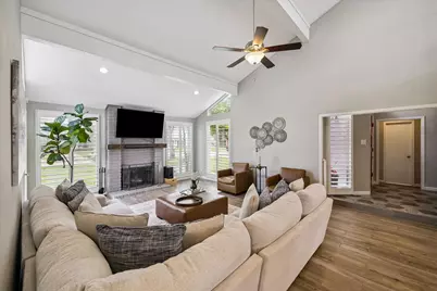 15909 Seattle Street, Jersey Village, TX 77040 - Photo 4