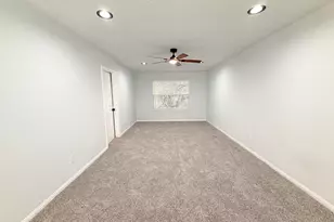 7506 Broken Arrow St, Baytown, TX 77521 - Photo 40