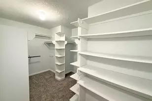 7506 Broken Arrow St, Baytown, TX 77521 - Photo 22