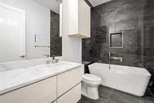 625 Piney Point Rd, Houston, TX 77024 - Photo 22