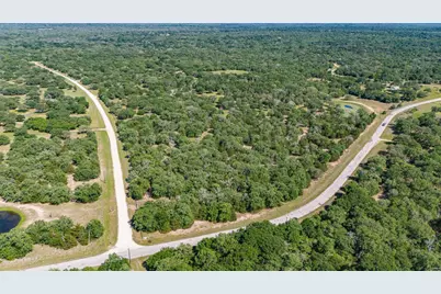 1019 Deerfield Court, Weimar, TX 78962 - Photo 10