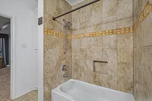 8701 Lawnridge St, Houston, TX 77016 - Photo 24