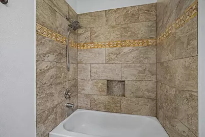 8701 Lawnridge Street, Houston, TX 77016 - Photo 30