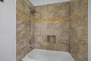 8701 Lawnridge St, Houston, TX 77016 - Photo 30