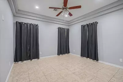 8701 Lawnridge Street, Houston, TX 77016 - Photo 32