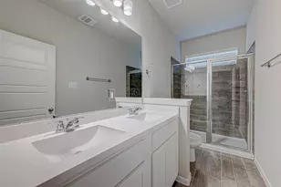206 Colonnade Reflection Dr, Crosby, TX 77532 - Photo 28