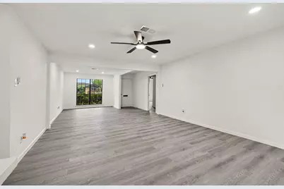 7607 Grape Street, Houston, TX 77074 - Photo 6