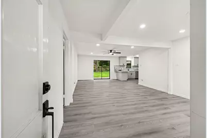 7607 Grape Street, Houston, TX 77074 - Photo 4