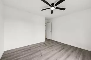 7607 Grape St, Houston, TX 77074 - Photo 14