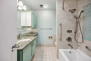 5851 Doliver Dr, Houston, TX 77057 - Photo 24