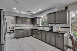 19922 Big Timber Dr, Humble, TX 77346 - Photo 10