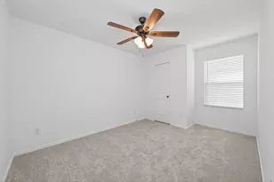 10814 Red Orchid Dr, Houston, TX 77016 - Photo 28