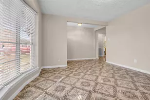 12727 Fern Forest Dr, Houston, TX 77044 - Photo 10