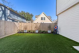 425 Byrne St, Houston, TX 77009 - Photo 38