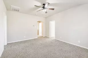 405 Lake Line Dr, Alvin, TX 77511 - Photo 38