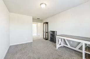 405 Lake Line Dr, Alvin, TX 77511 - Photo 26