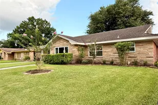 4027 Martinshire Dr, Houston, TX 77025 - Photo 24