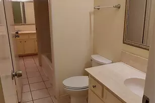 8710 Ilona Ln, Houston, TX 77025 - Photo 4