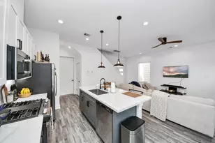 1066 Mansfield St, Houston, TX 77091 - Photo 16