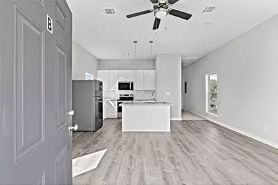 8204 Tower St #A, Houston, TX 77088 - Photo 2