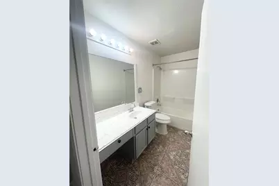 2831 Sockeye Drive, Houston, TX 77045 - Photo 10