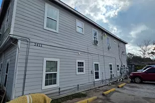 2811 Iola St, Houston, TX 77017 - Photo 2