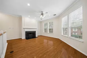 3003 Terrace Hills Ln, Houston, TX 77007 - Photo 2