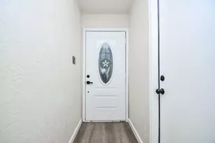 8702 Brock Park Blvd, Houston, TX 77078 - Photo 6