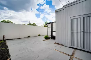 6311 Riverview Way, Houston, TX 77057 - Photo 30