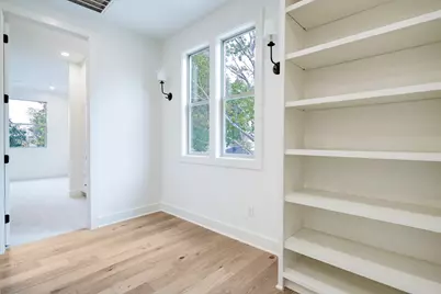 2031 Saxon Drive, Houston, TX 77018 - Photo 16