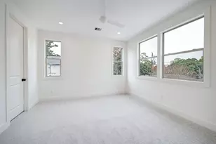 2031 Saxon Dr, Houston, TX 77018 - Photo 22