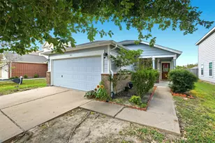 7819 Pasture Spring Ln, Cypress, TX 77433 - Photo 2