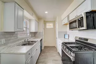 8851 Alcott, Houston, TX 77080 - Photo 10