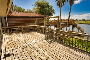 876 County Rd 298, Sargent, TX 77414 - Photo 6