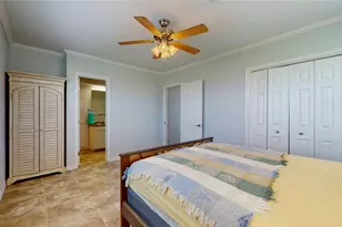 816 Pinata Dr, Crystal Beach, TX 77650 - Photo 36