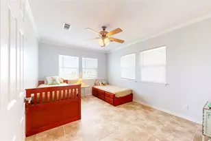816 Pinata Dr, Crystal Beach, TX 77650 - Photo 30