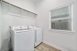 4510 Peloton Rd, Rosharon, TX 77583 - Photo 8