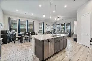 4510 Peloton Rd, Rosharon, TX 77583 - Photo 12