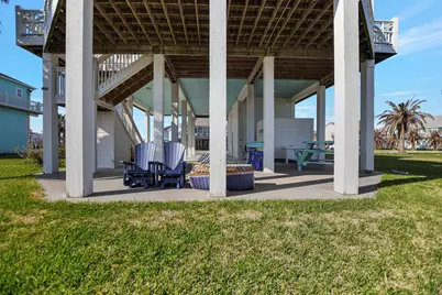 2570 Tide Drive, Port Bolivar, TX 77650 - Photo 10