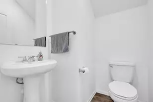 9454 Brookwood Bnd Dr, Baytown, TX 77521 - Photo 20