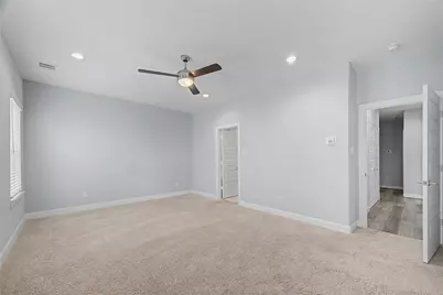 911 W 35th Street #E, Houston, TX 77018 - Photo 16