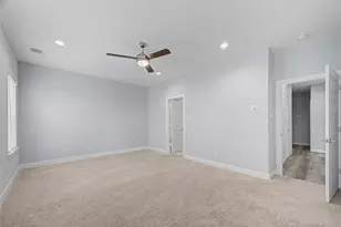 911 W 35th St, Houston, TX 77018 - Photo 16