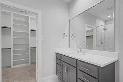 911 W 35th Street #E, Houston, TX 77018 - Photo 20