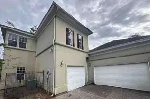 46 Kingwood Greens Dr, Kingwood, TX 77339 - Photo 2