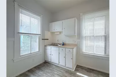 1924 26th Street, Galveston, TX 77550 - Photo 14