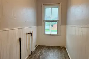 1924 26th St, Galveston, TX 77550 - Photo 28