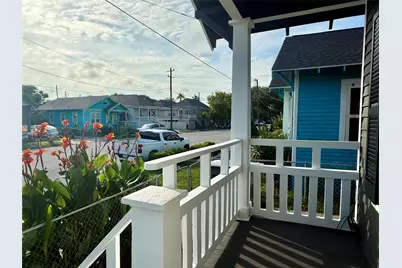1924 26th Street, Galveston, TX 77550 - Photo 4