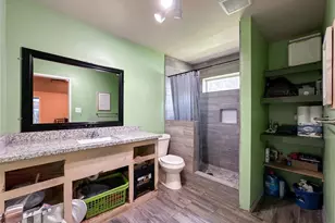 1060 County Rd 5021, Cleveland, TX 77327 - Photo 16