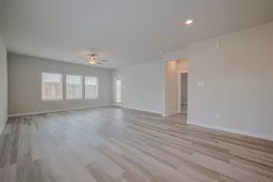 18818 Frost Ridge Dr, Crosby, TX 77532 - Photo 2
